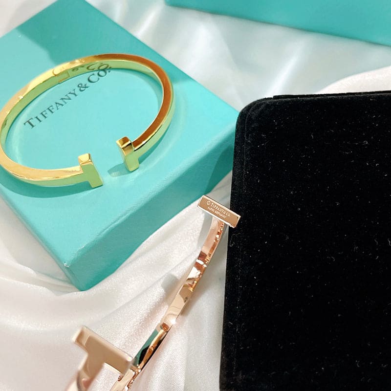 Tiffany Square Bracelet - 18K Yellow Gold