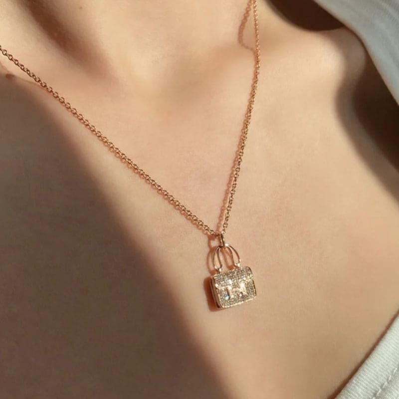 Hermes Amulettes Constance Pendant Necklace