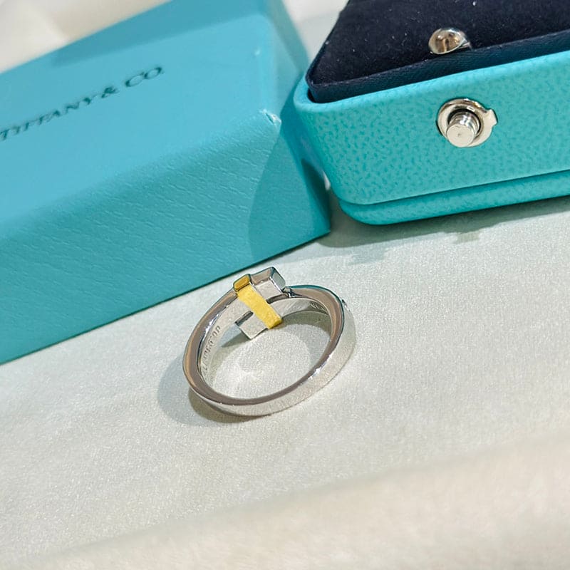 Tiffany Edge Bypass Ring - 18K White Gold