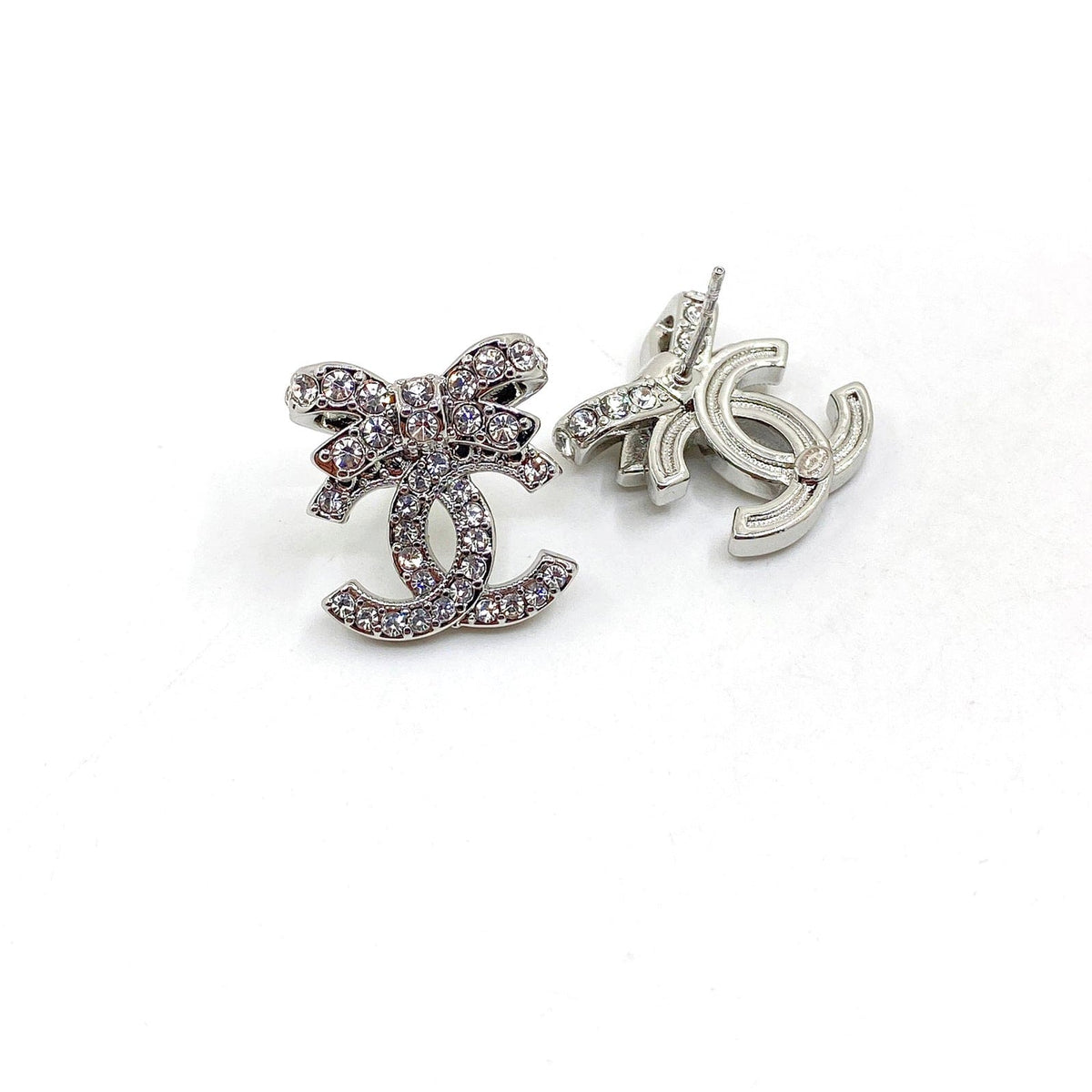 Chanel Strass Bow Stud Earrings - 18K Yellow Gold