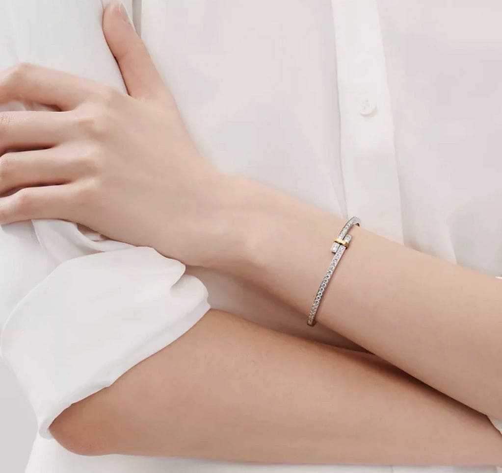 Tiffany Edge Hinged Bypass Bangle Bracelet - 18K White Gold