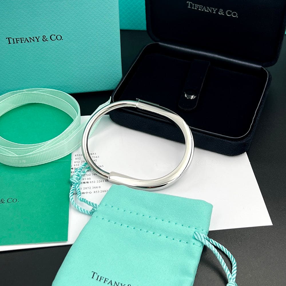 Tiffany Lock Bangle Bracelet - 18K Gold
