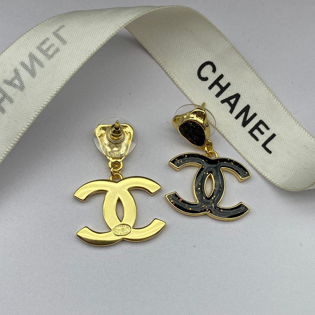 Chanel Classic Black Dangle Earrings - 18K Yellow Gold