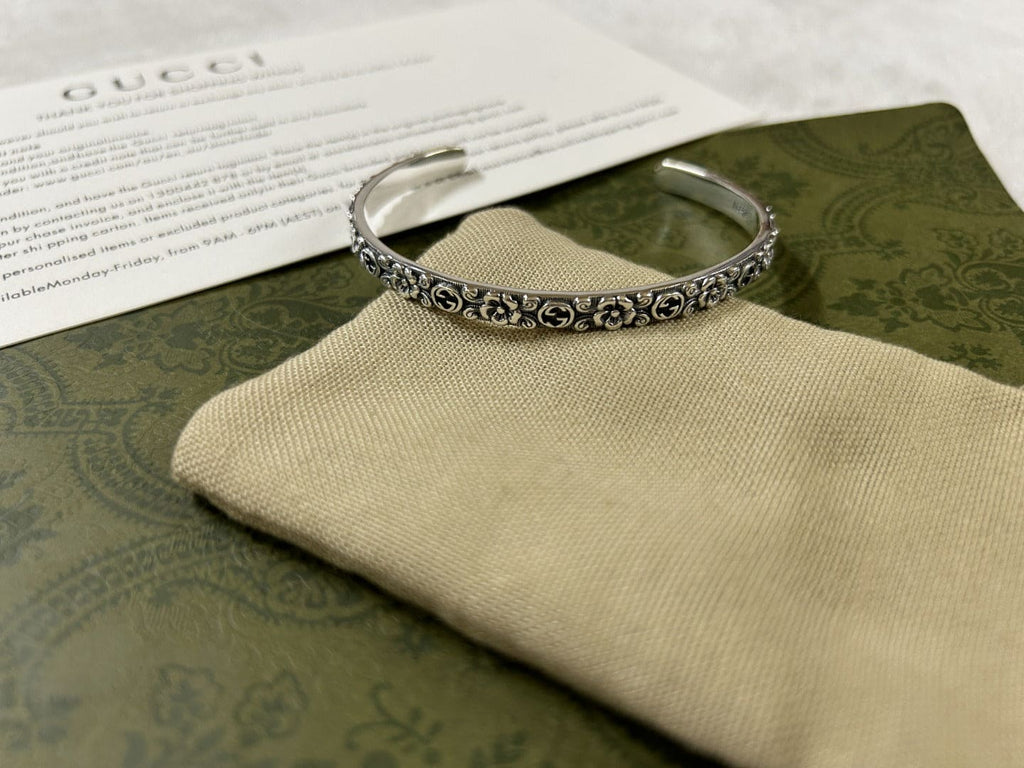 Gucci Double G Interlocking G Cuff With Flowers Bracelet