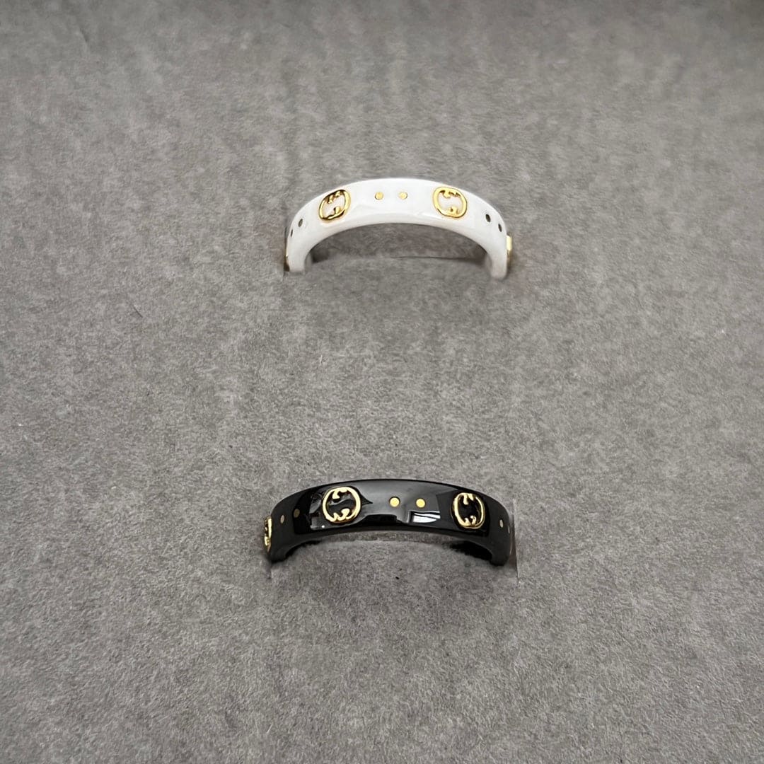 Gucci Double G Icon Black Corundum Ring - 18K Yellow Gold
