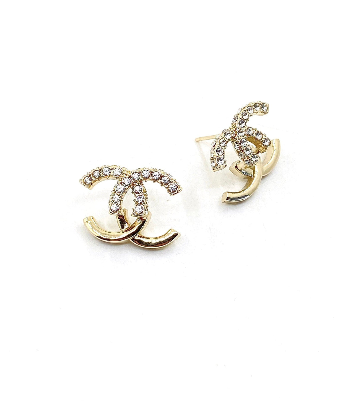 Chanel Half Diamond Earrings - 18K Yellow Gold