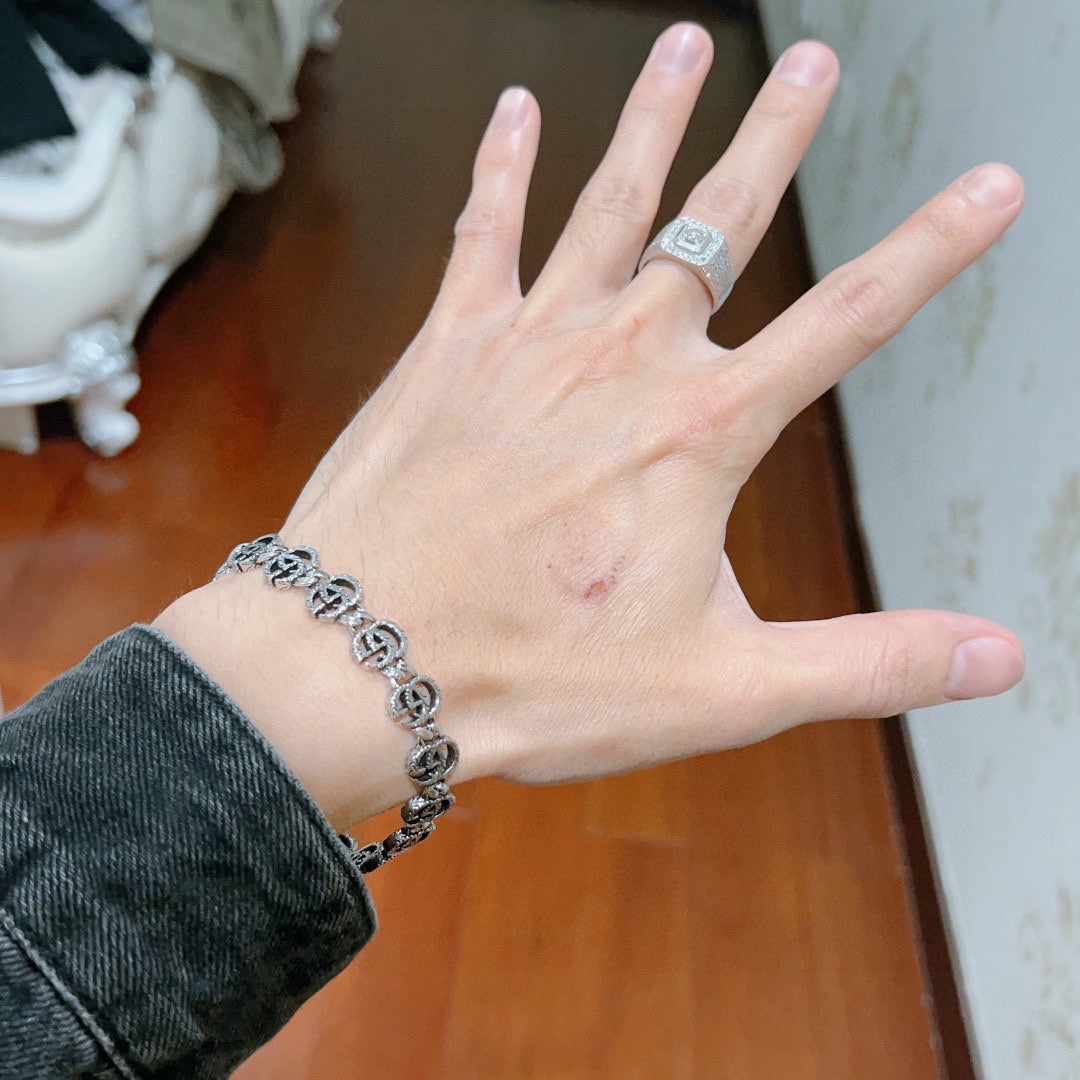 Gucci Double G Interlocking G Bracelet