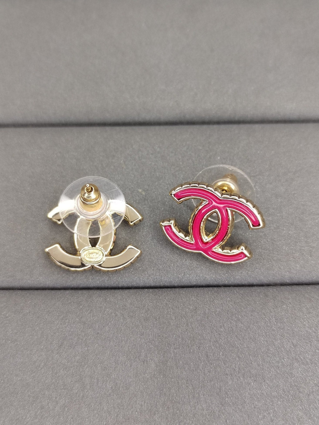 Chanel Pink Earrings - 18K Yellow Gold