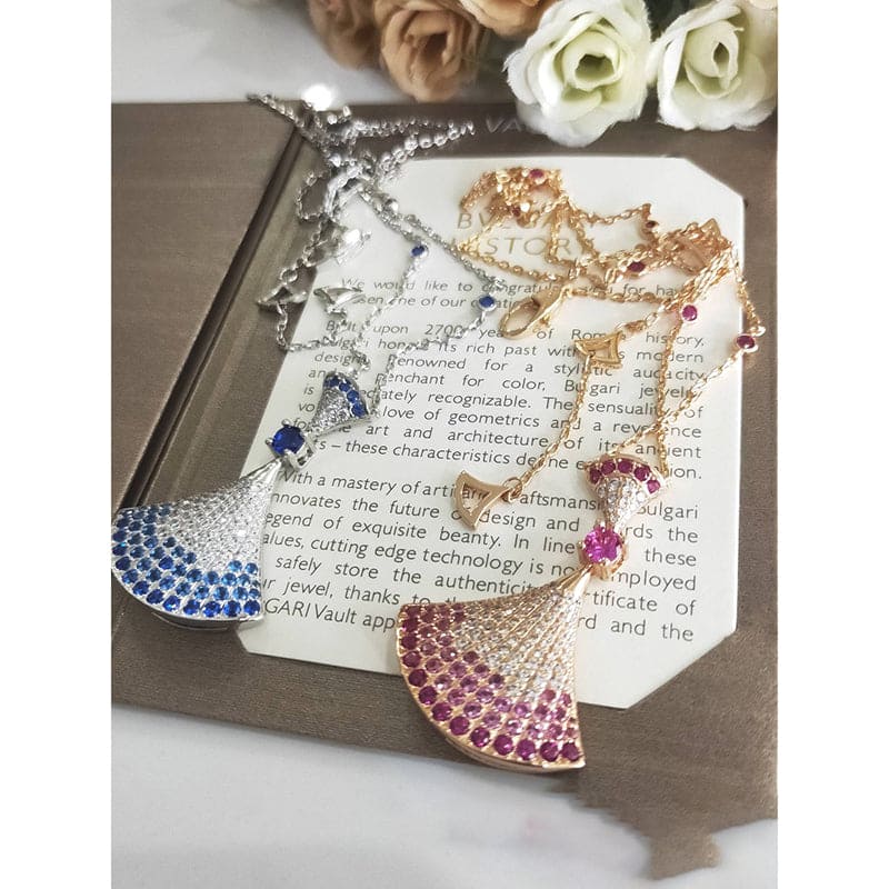 Bvlgari DIVAS' DREAM Pink Moissanite Necklace - 18K Gold