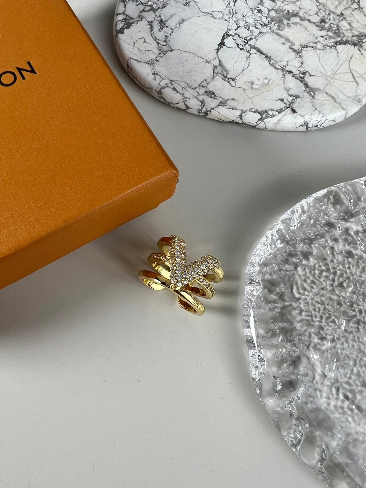 Louis Vuitton Volt Ring - 18K Yellow Gold
