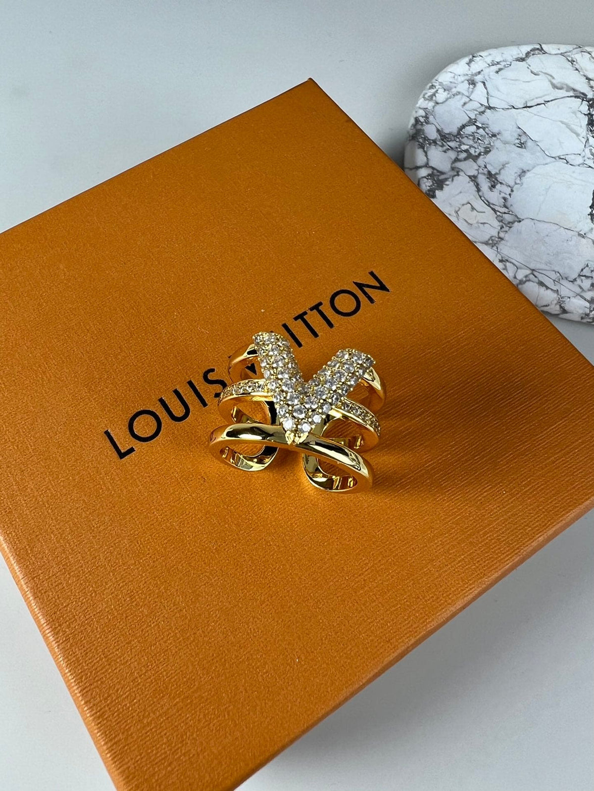 Louis Vuitton Volt Ring - 18K Yellow Gold