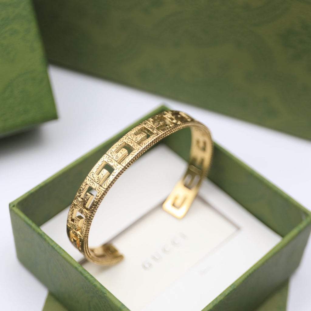 Gucci Double G Cube Bracelet