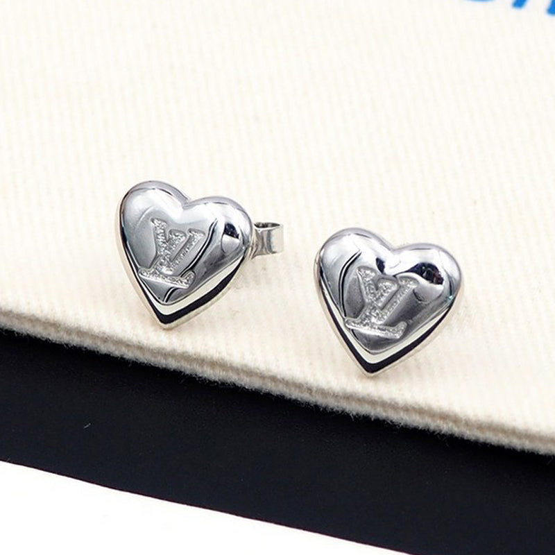 Louis Vuitton Heart Earrings - 18K Gold