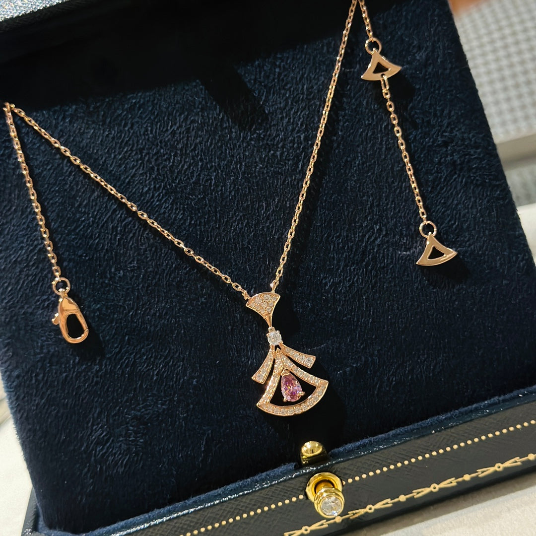 Bvlgari Dream Pearls Moissanite Necklace - 18K Gold