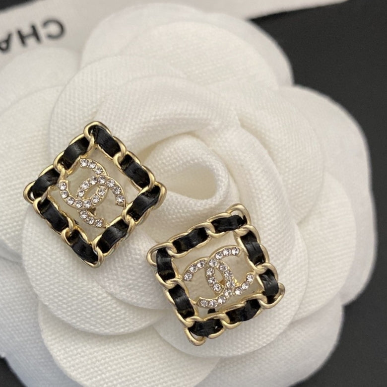 Chanel Square Leather Earrings - 18K Yellow Gold