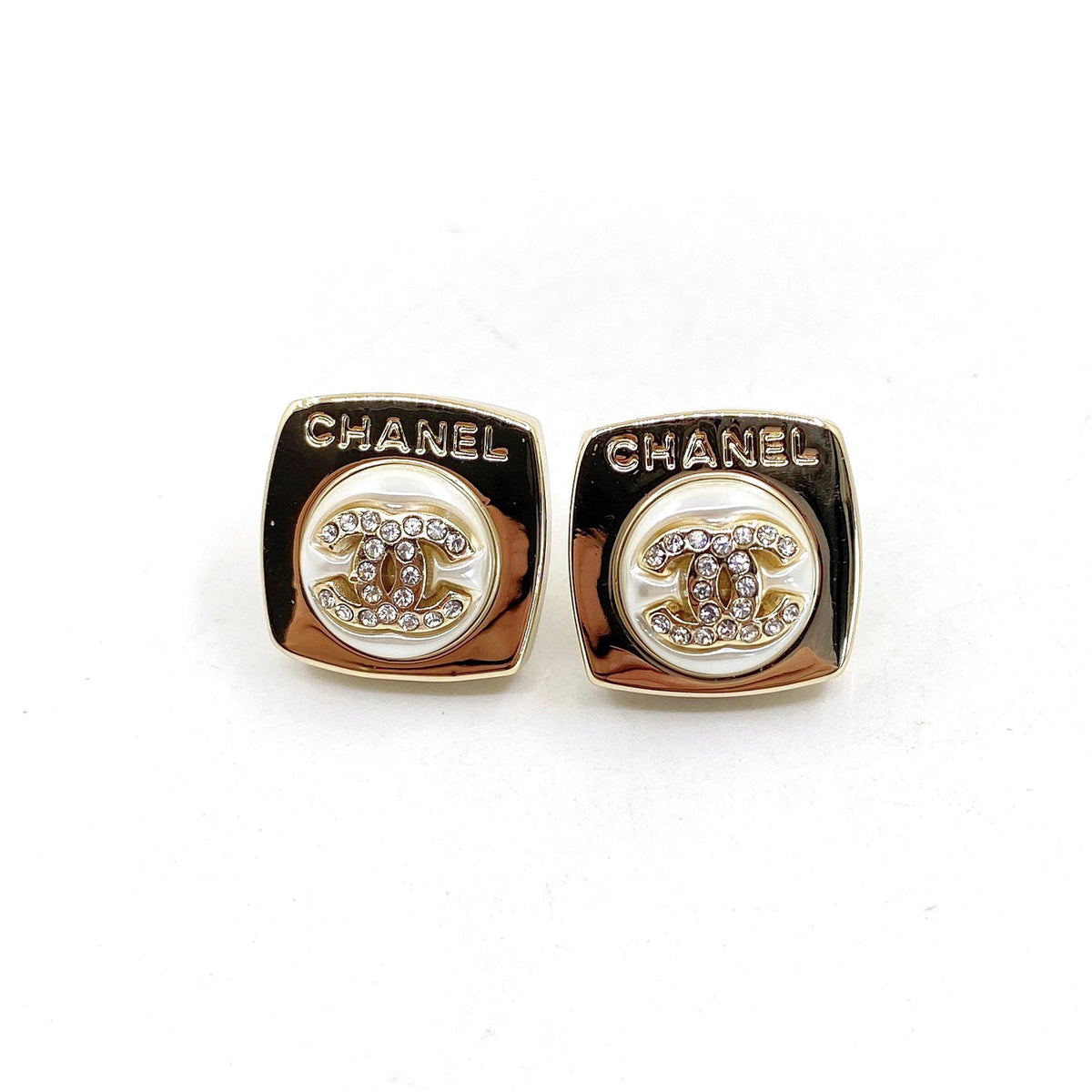 Chanel Diamond Square Earrings - 18K Yellow Gold