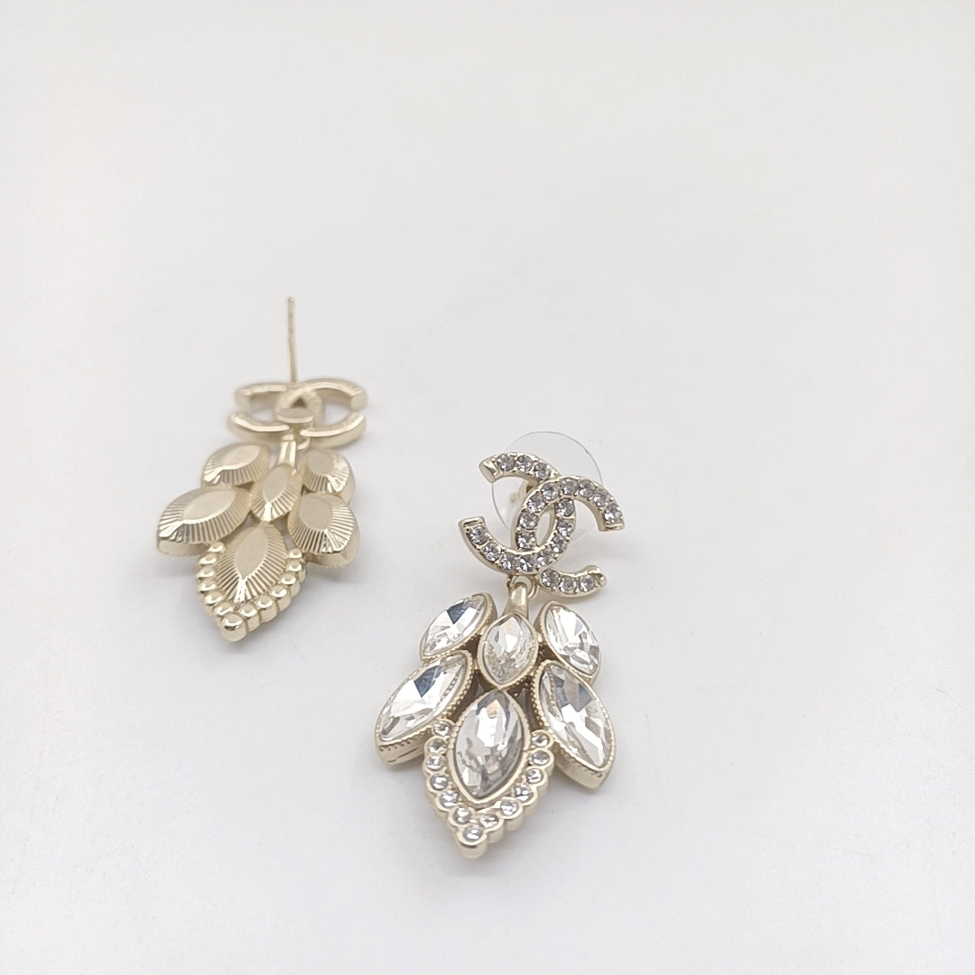 Chanel Crystals Pendant Earrings - 18K Yellow Gold