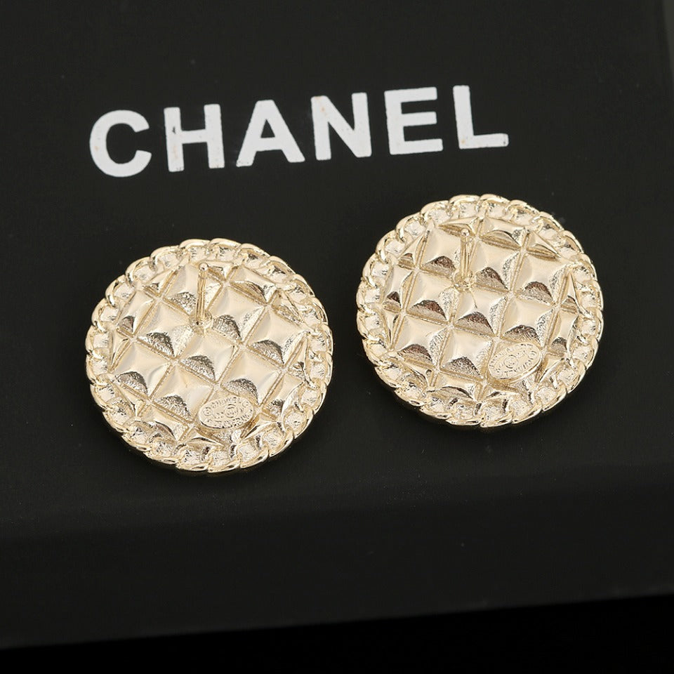 Chanel Strass Earrings - 18K Yellow Gold