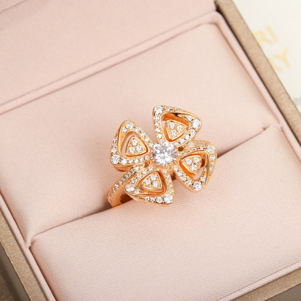 Bvlgari Fiorever Ring - 18K Gold