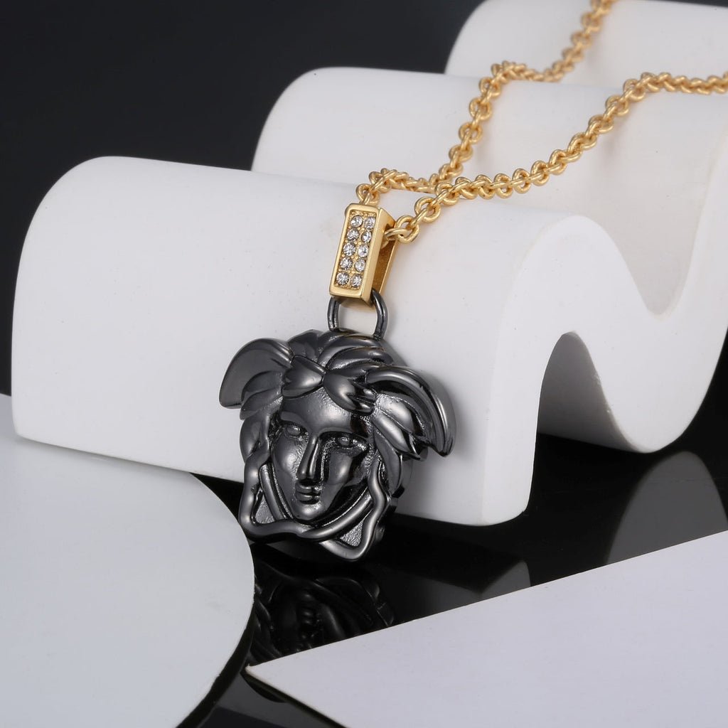 Ver Classic Necklace