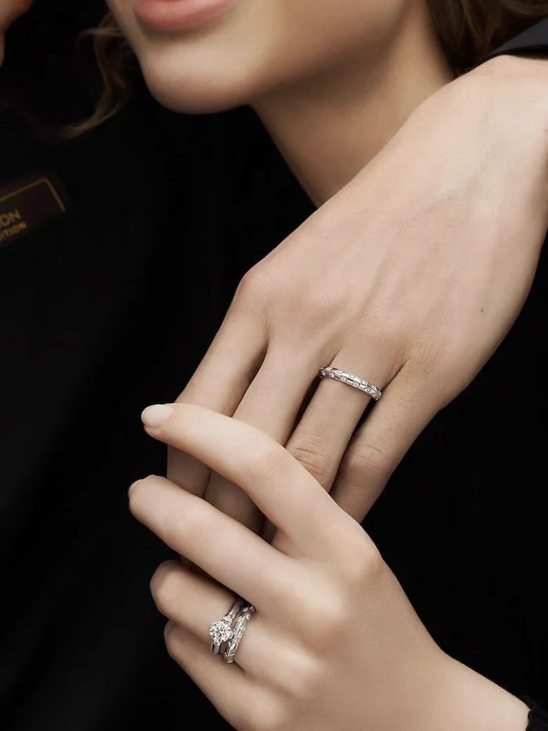 Louis Vuitton Damier Diamond Ring - 18K White Gold