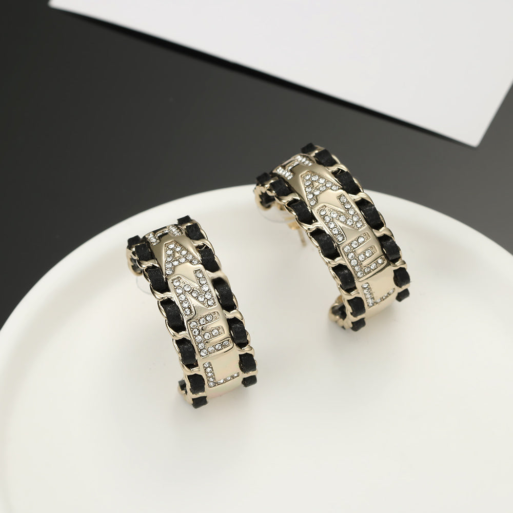 Chanel Strass Earrings - 18K Yellow Gold