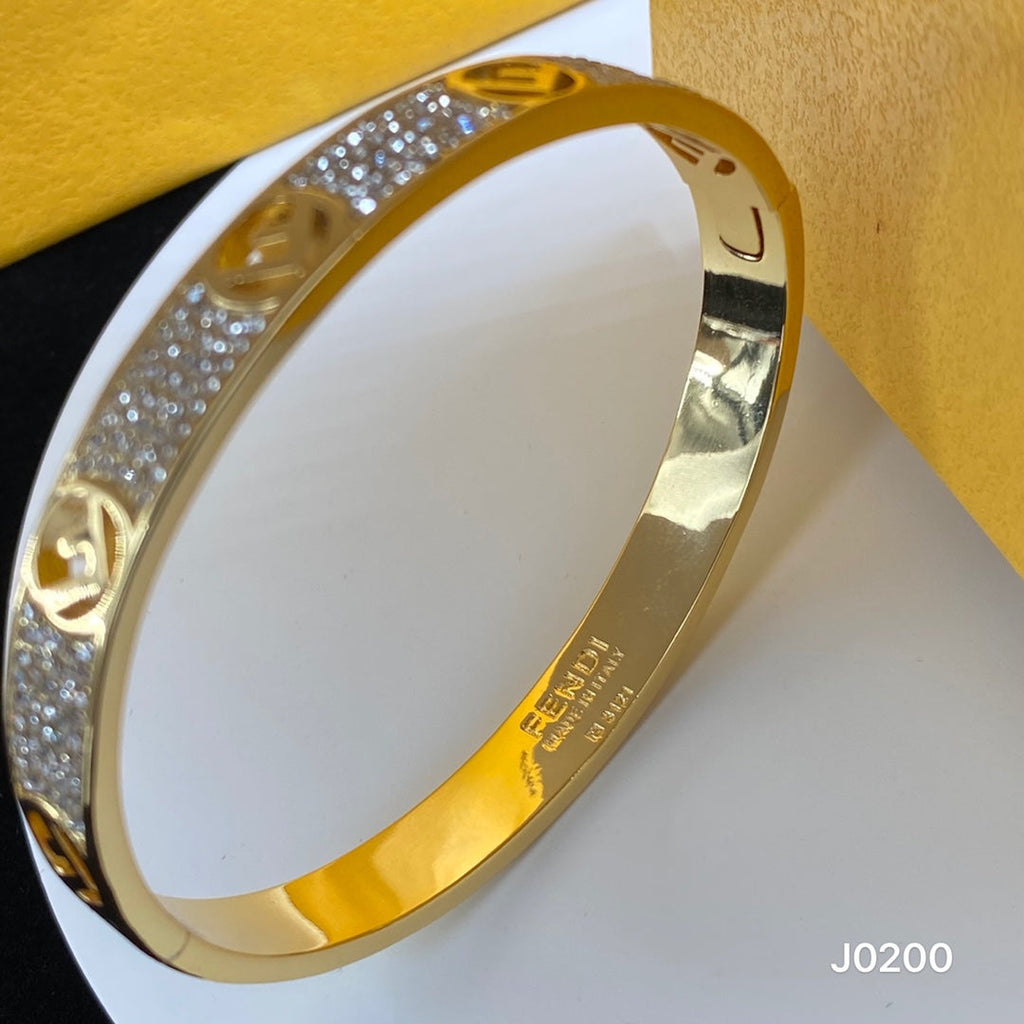 Fendi Is Bracelet - 18K Yellow Gold