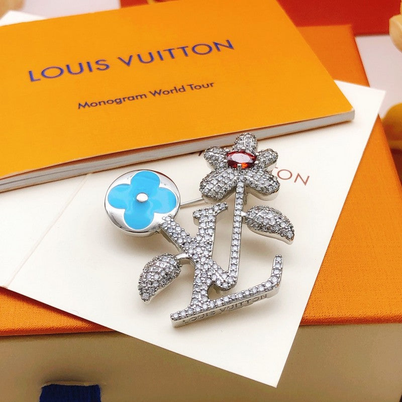 Louis Vuitton Blooming Brooch