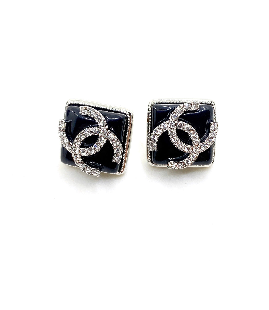 Chanel Square Earrings - 18K Yellow Gold