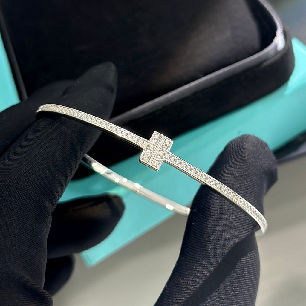 Tiffany Diamond Bracelet - 18K Gold