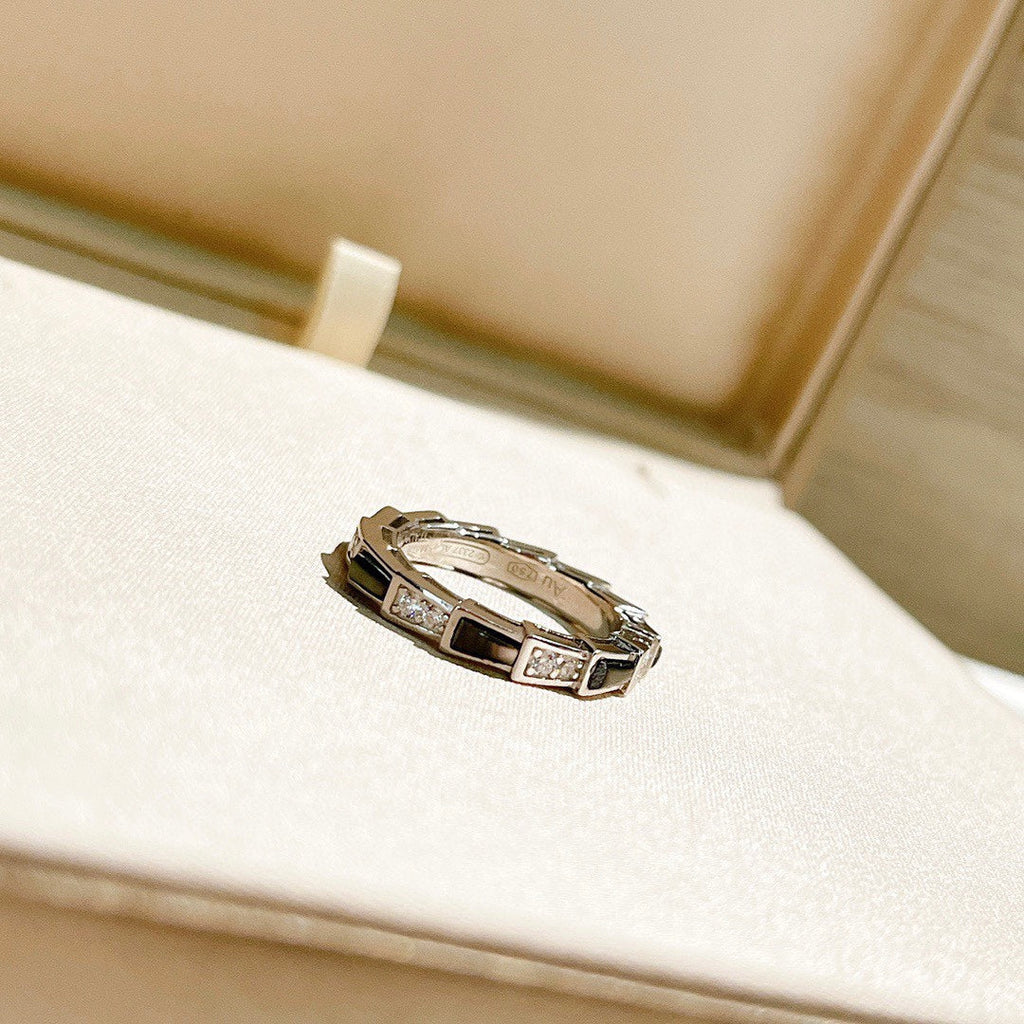 Bvlgari Serpenti Viper Malachite Ring - 18K White Gold