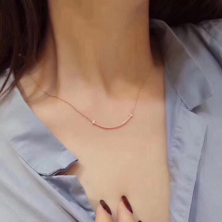 Tiffany Medium Diamond Pendant Necklace