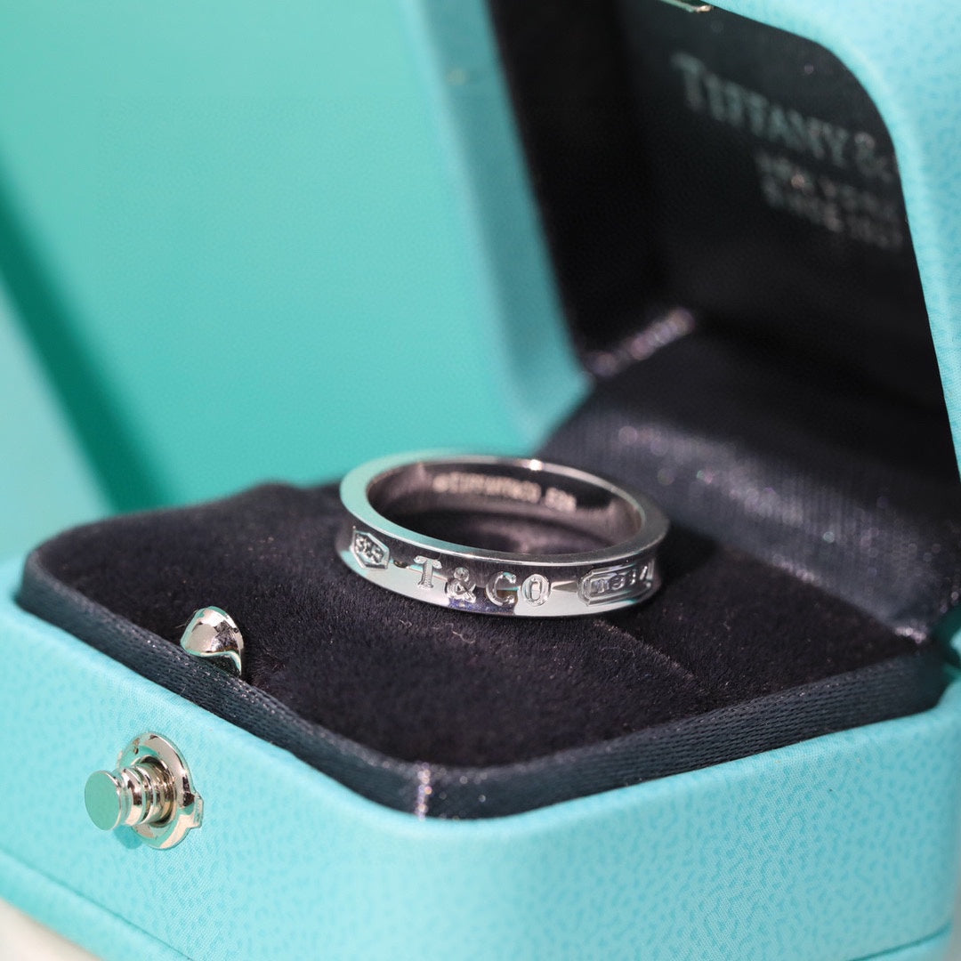 Tiffany 1837 Ring - 18K White Gold