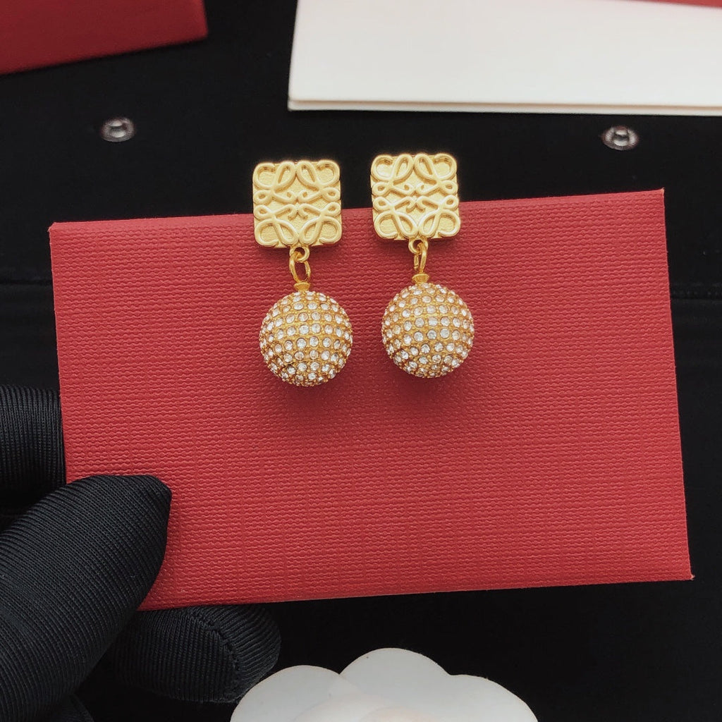 LOEWE Anagram Diamond Earrings - 18K Yellow Gold