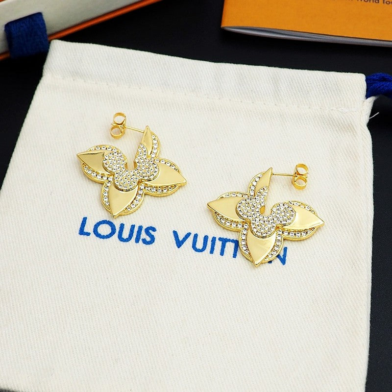 Louis Vuitton Medaillon Earrings