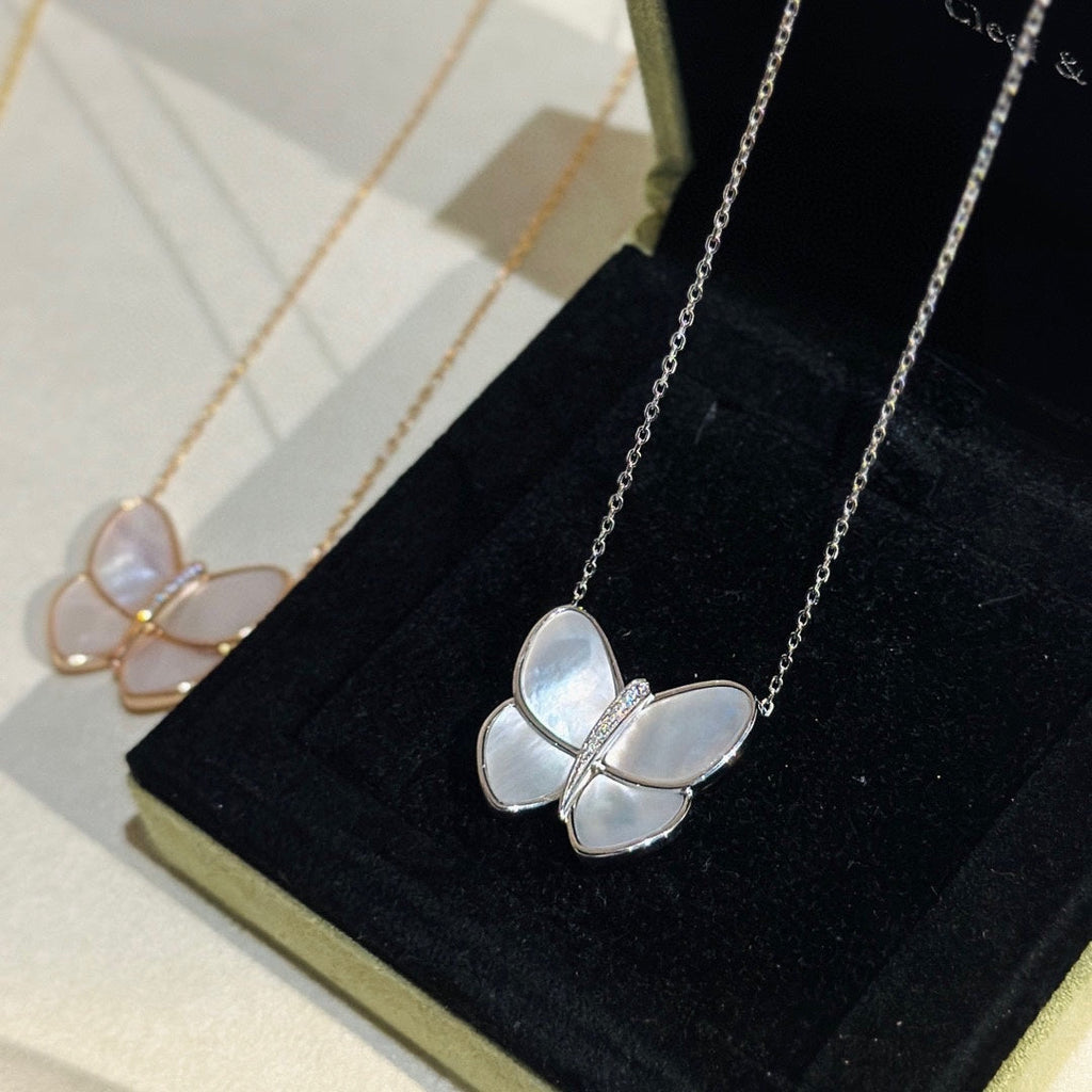 Butterfly Pearl Necklace - 18K Gold