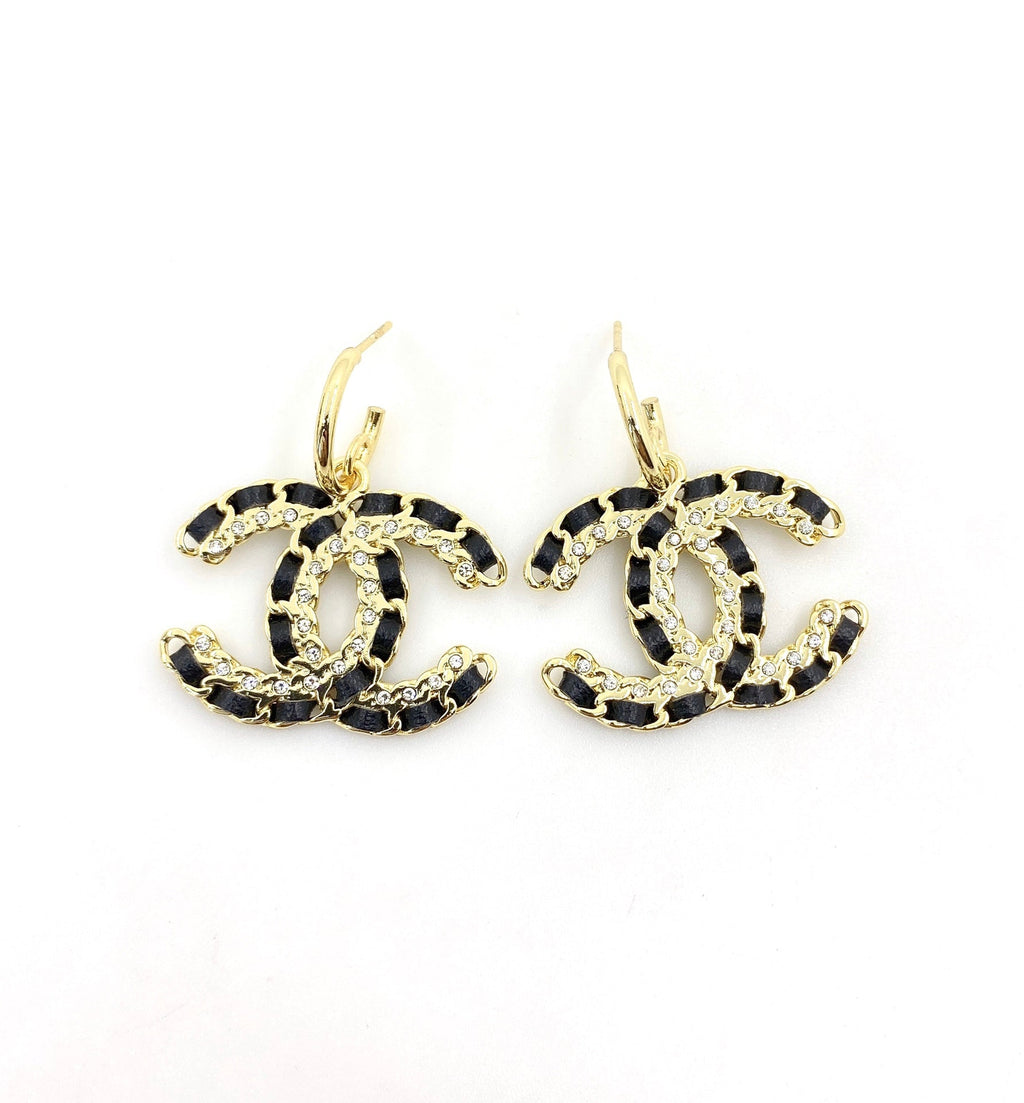Chanel Pendant Leather Earrings - 18K Yellow Gold