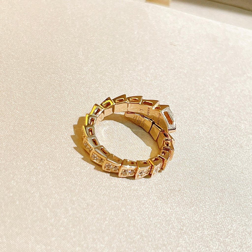 Bvlgari Serpenti Viper Pave Moissanite Ring - 18K Gold