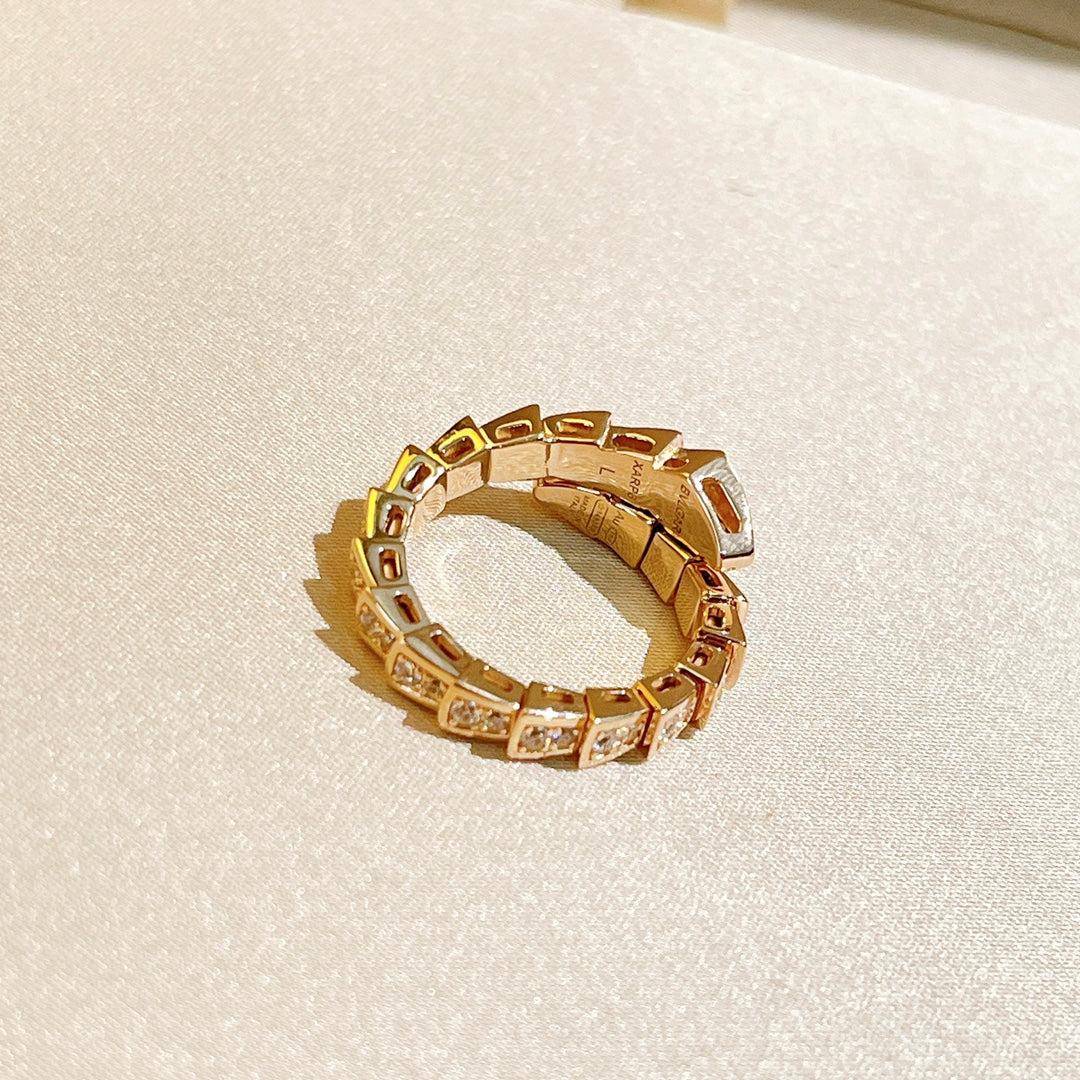 Bvlgari Serpenti Viper Pave Moissanite Ring - 18K Gold