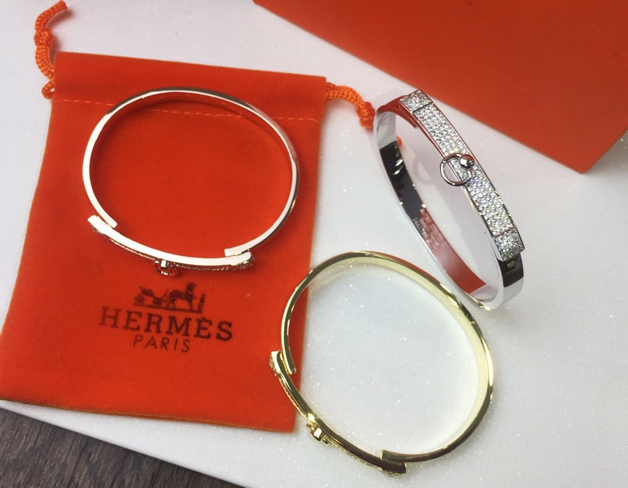 Hermes Collier De Chien Diamond Bracelet - 18K Gold