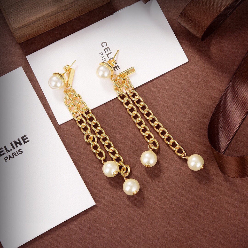 Celine Triomphe Long Earrings - 18K Yellow Gold