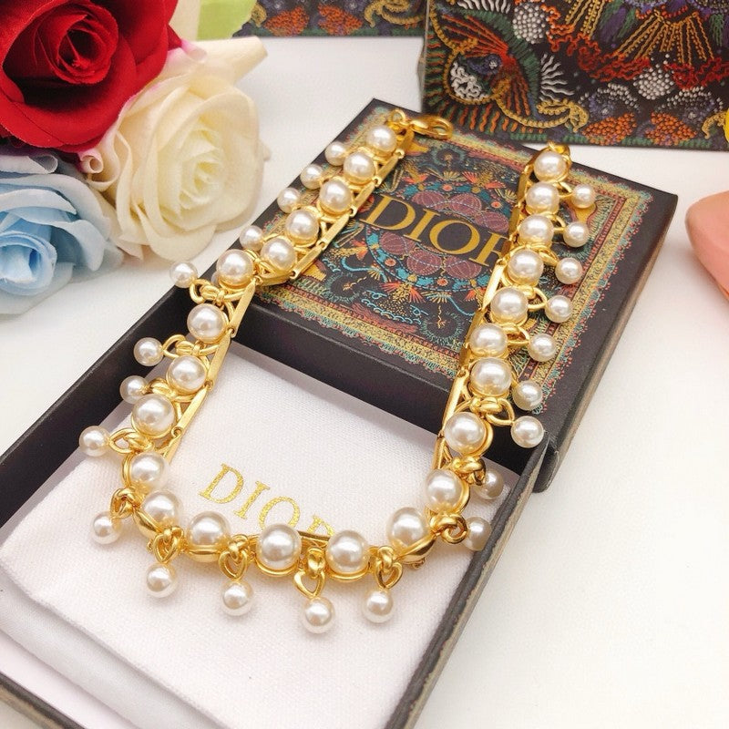 Dior 30 Montaigne Pearl Necklace