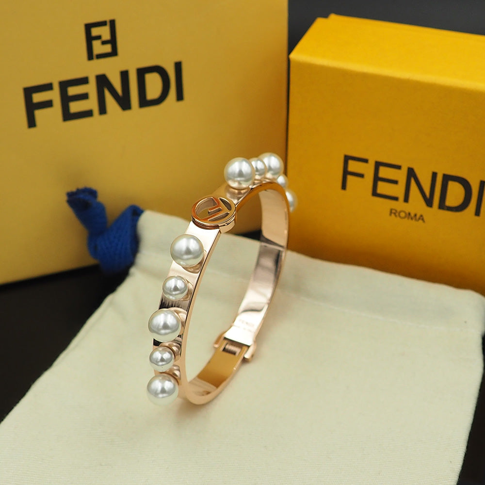 Fendi Pearl Bracelet - 18K Gold