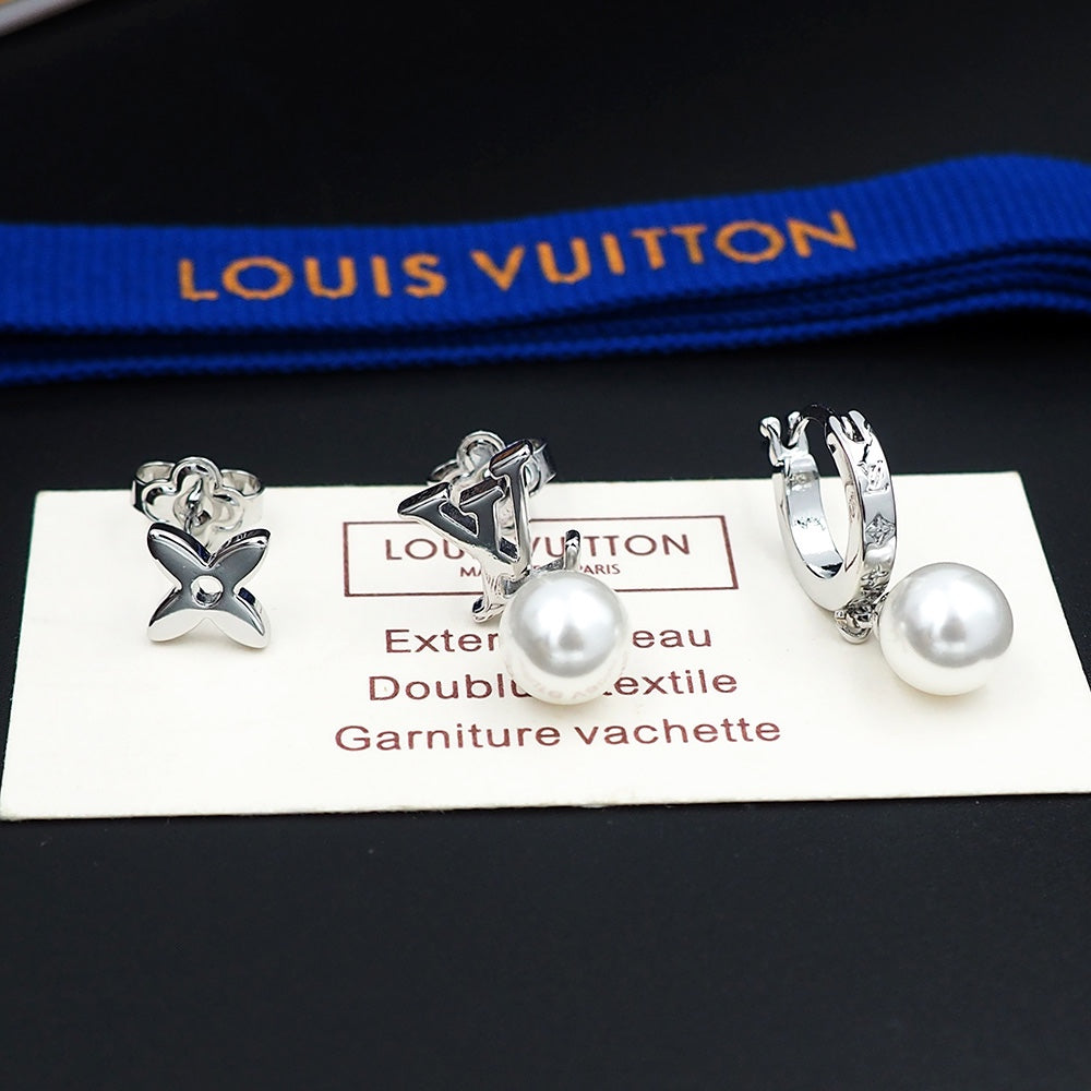 Louis Vuitton Monogram Pearl Earrings - 18K White Gold