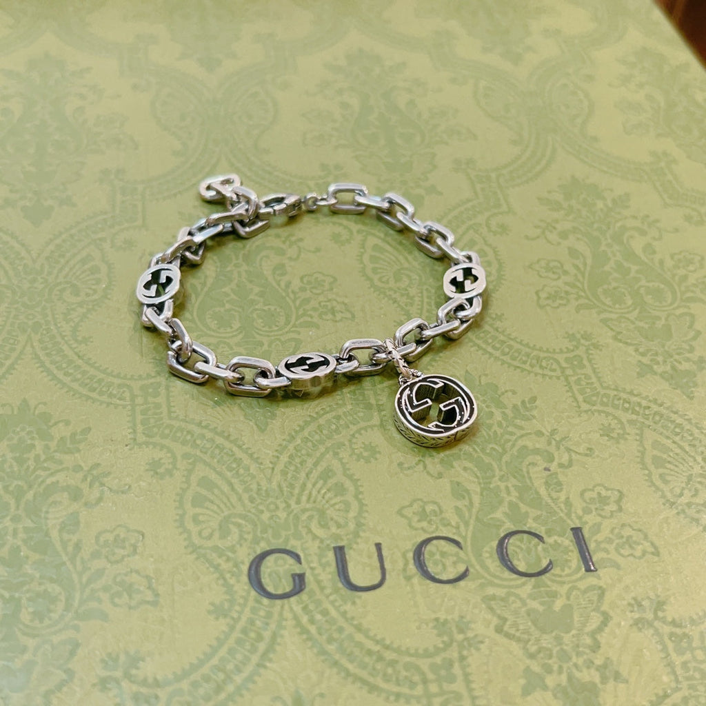 Gucci Double G Interlocking G Pendant Bracelet
