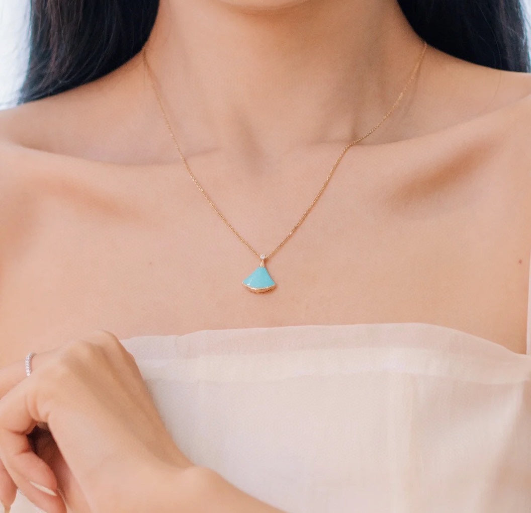 Bvlgari Dream Turquoise Pendant Necklace - 18K Gold