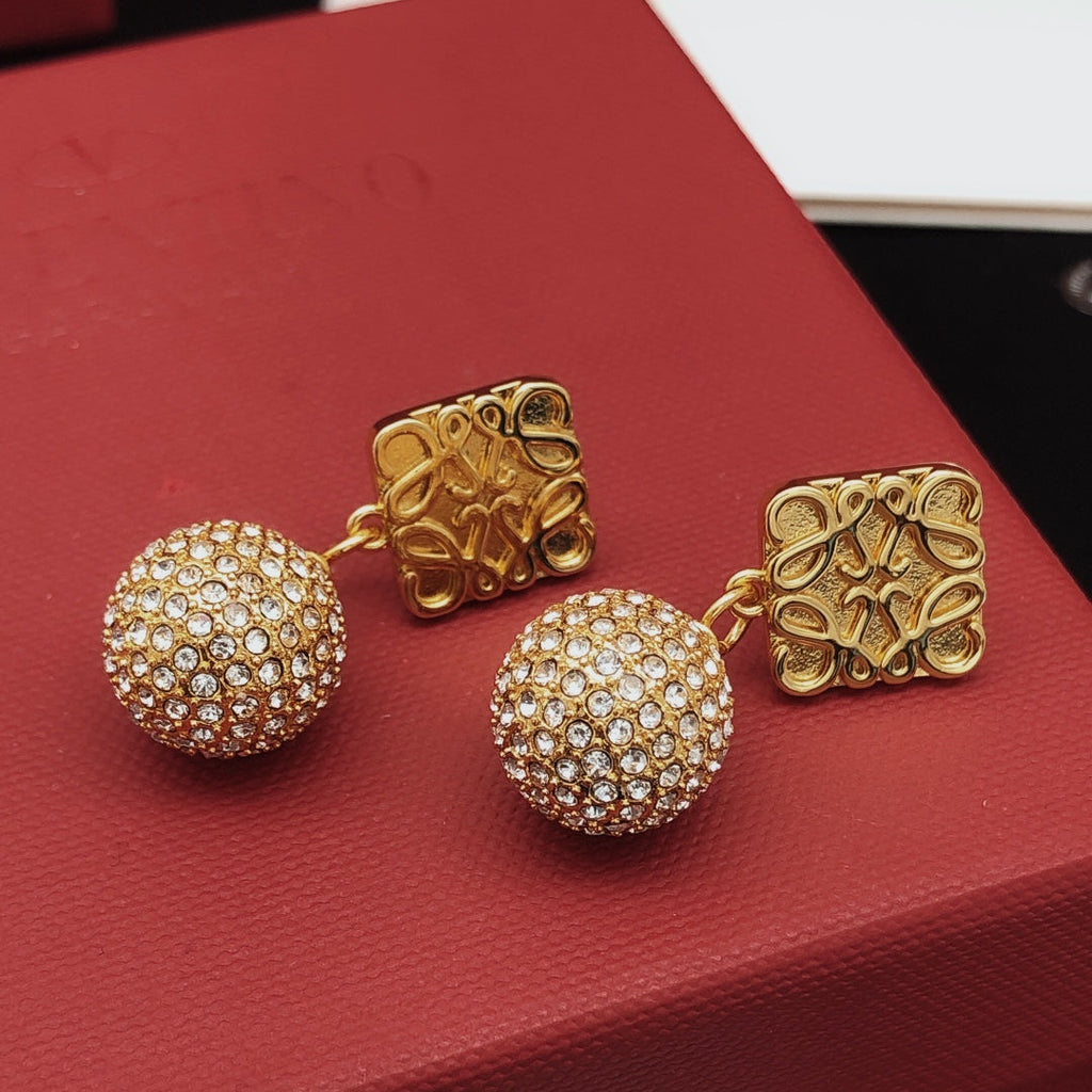 LOEWE Anagram Diamond Earrings - 18K Yellow Gold