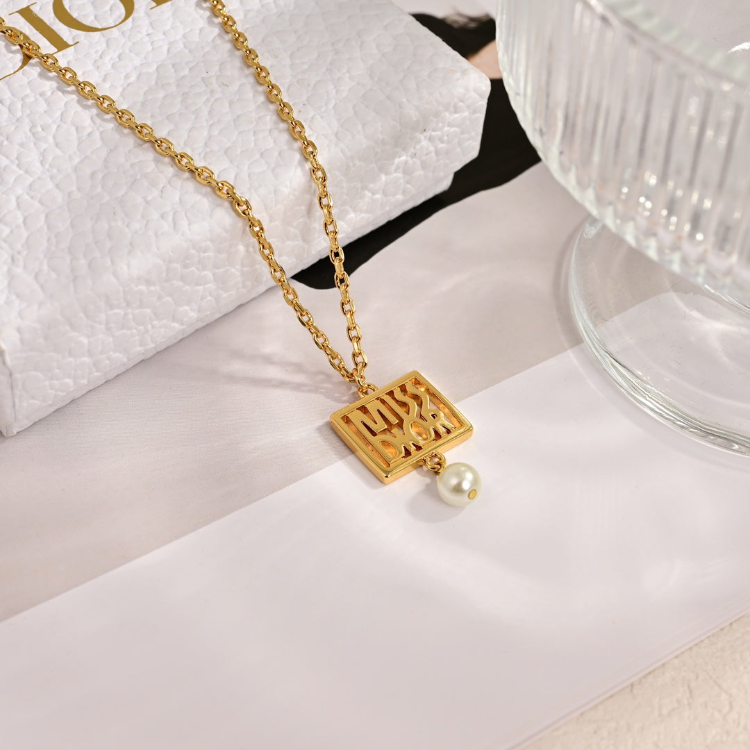 Dior Miss Necklace