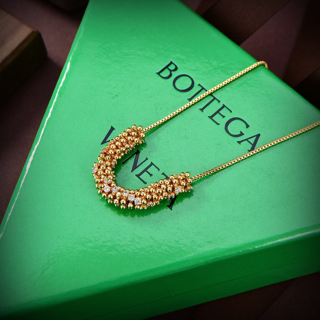Bvlgari Facet Pearl Necklace