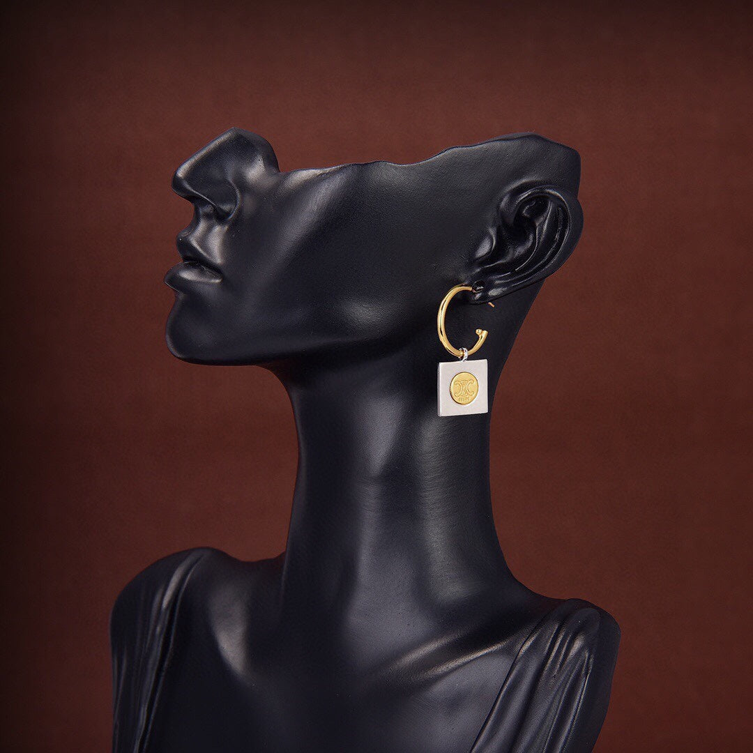 Celine Triomphe Hoops Earrings - 18K Yellow Gold